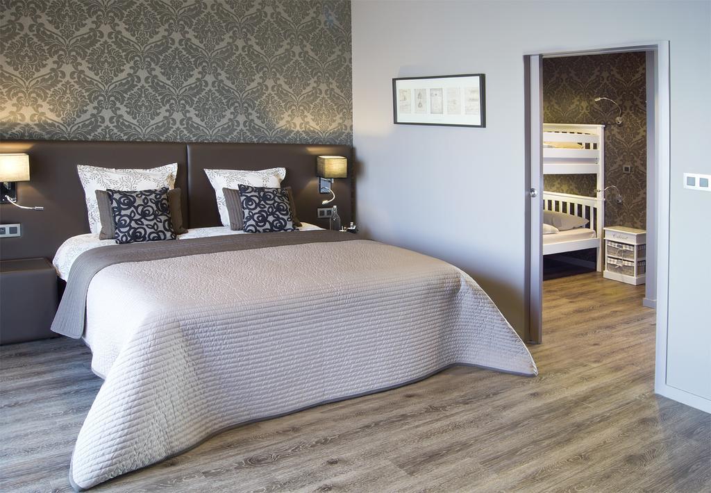 Charmehotel Kruishof Ostende Pokoj fotografie