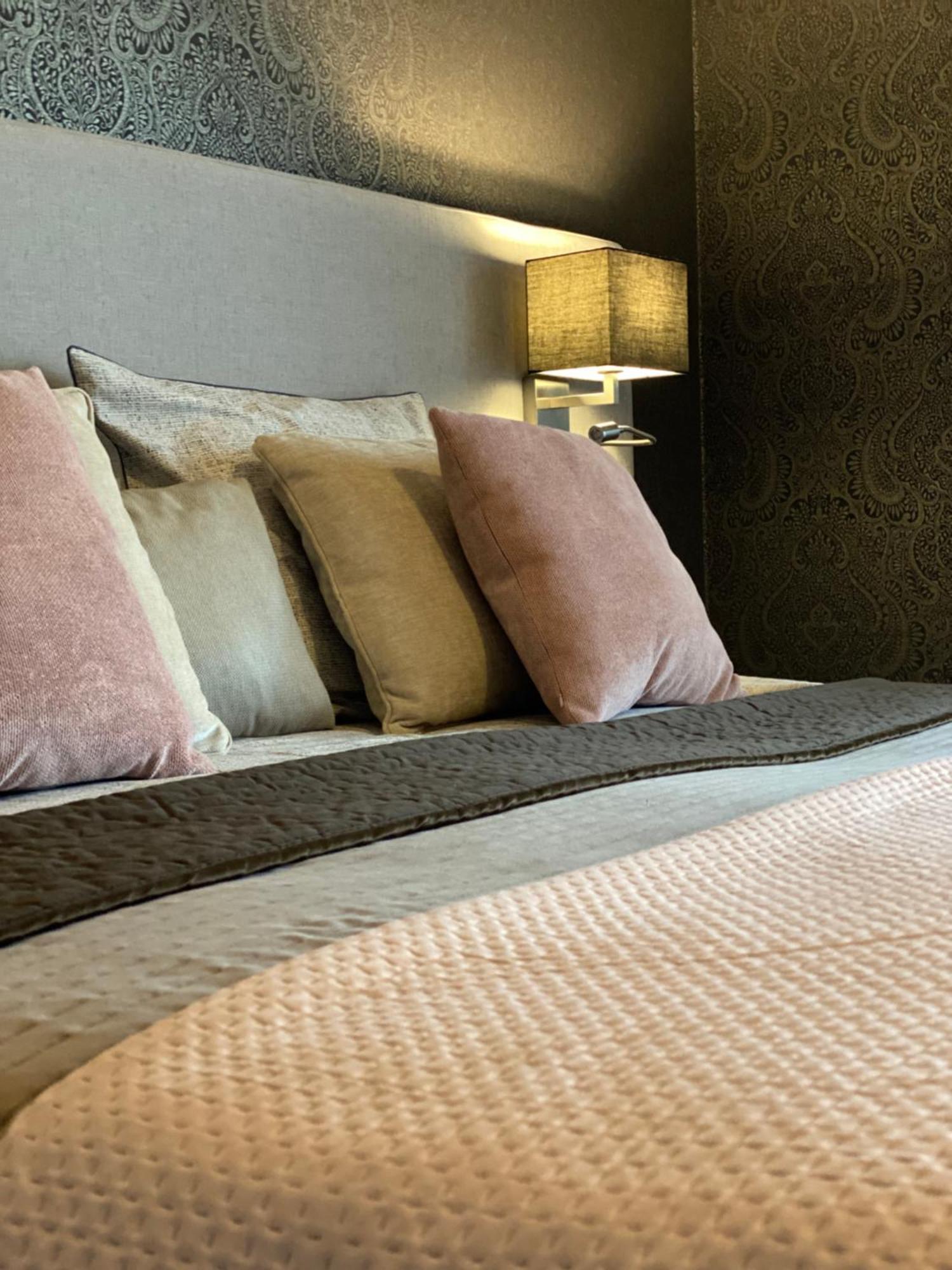 Charmehotel Kruishof Ostende Pokoj fotografie